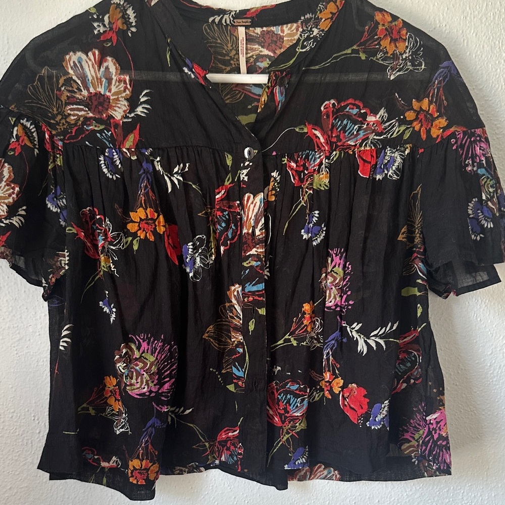 Free people - Floral Button-Front Black Peasant Blouse - Women's